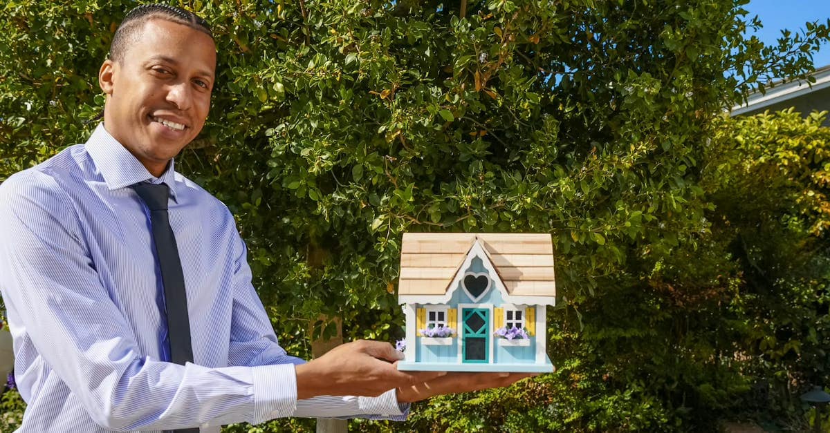 Becoming a Real Estate Agent in Retirement: A Smart Move