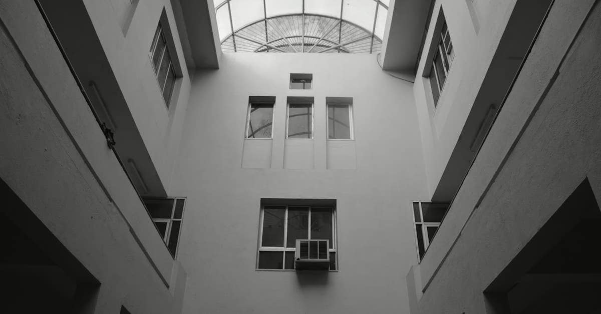 Navigating the Landscape of Flat Fee Buyers for Brokers